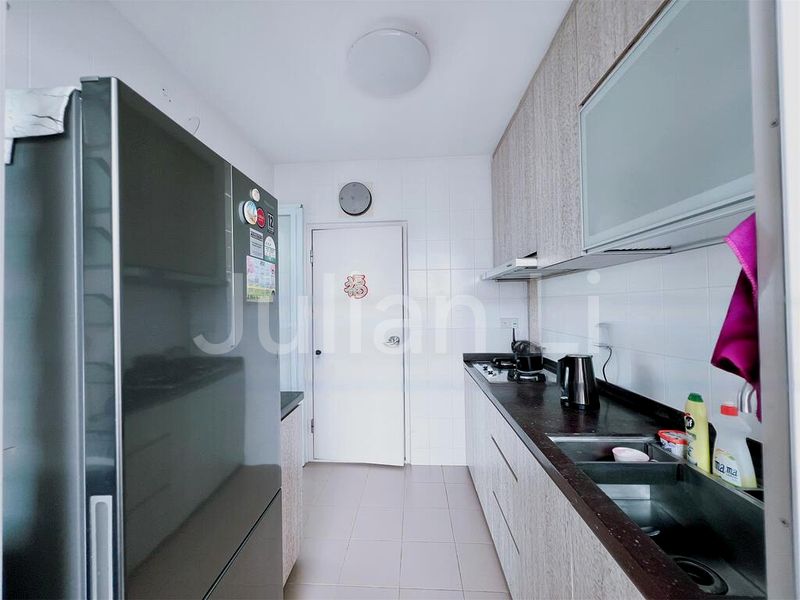 3 Room (3A) HDB for Rent in  127C Kim Tian Road - Image 5
